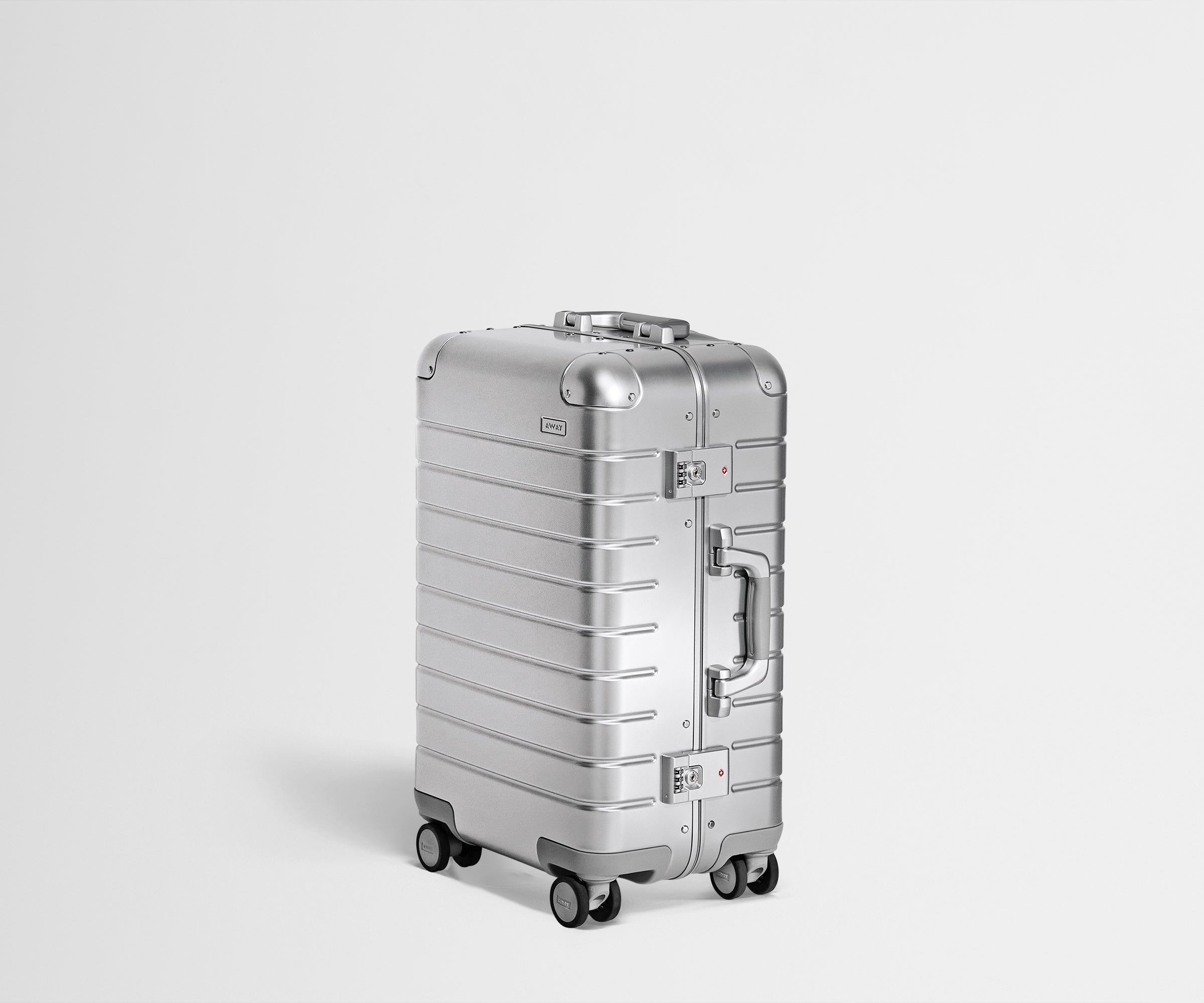 PDP_Aluminum_Silver_BCO_03_555bf06a-09bf-495f-aa5b-9bebec83b213.jpg