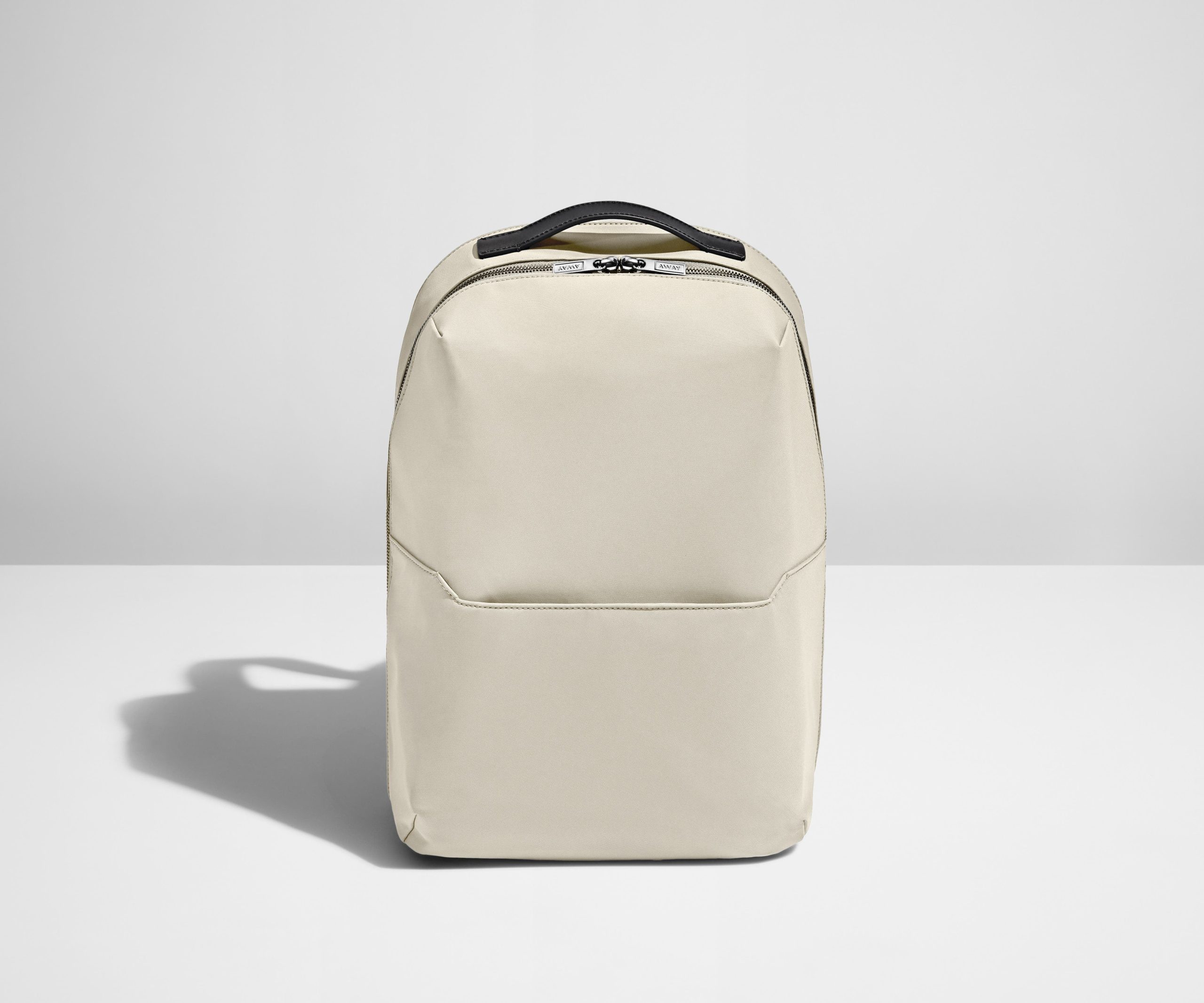 PDP_Backpack_Zip_Salt_01.jpg