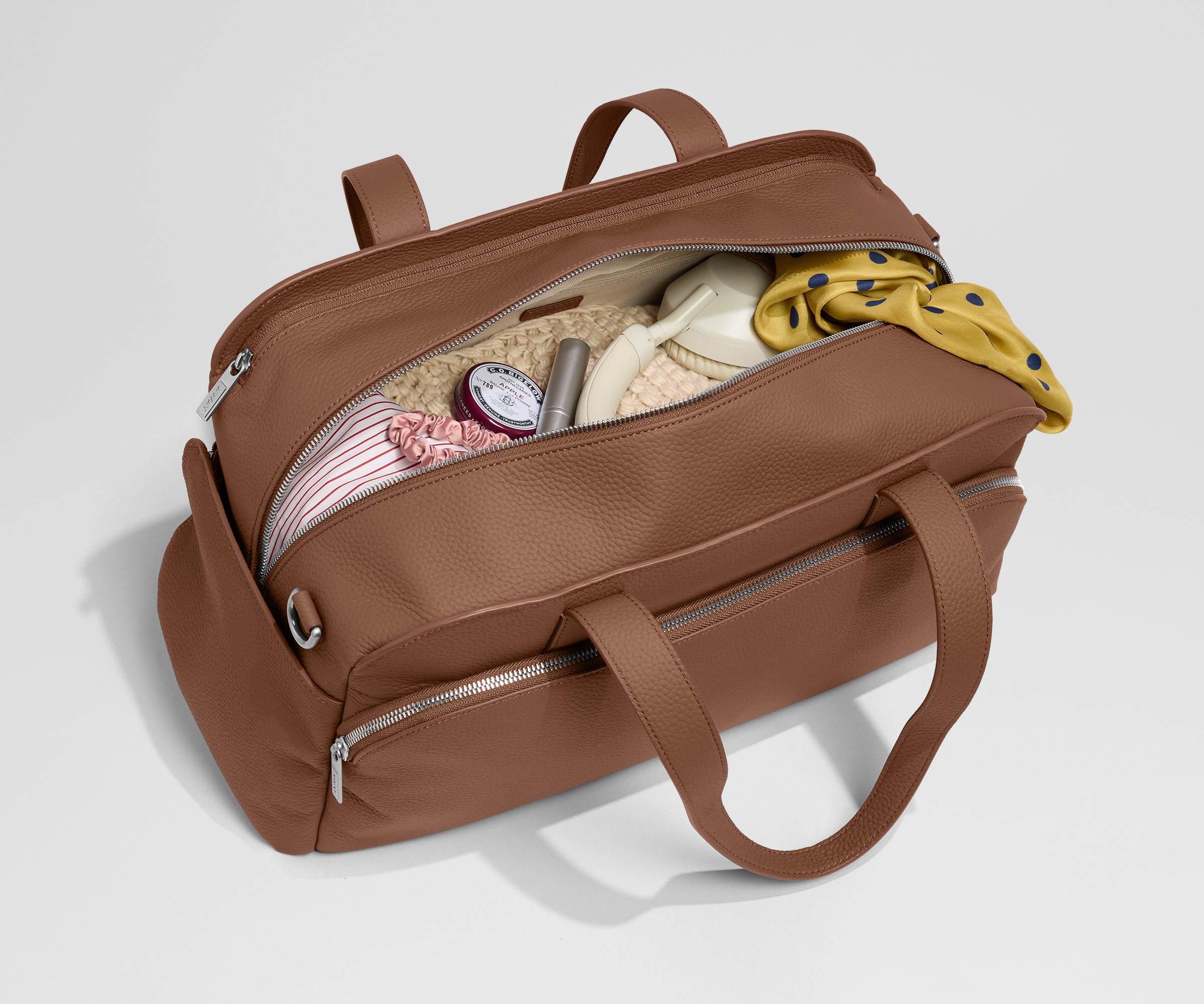 PDP_MeridianLeather_Duffle_Brown_03.jpg
