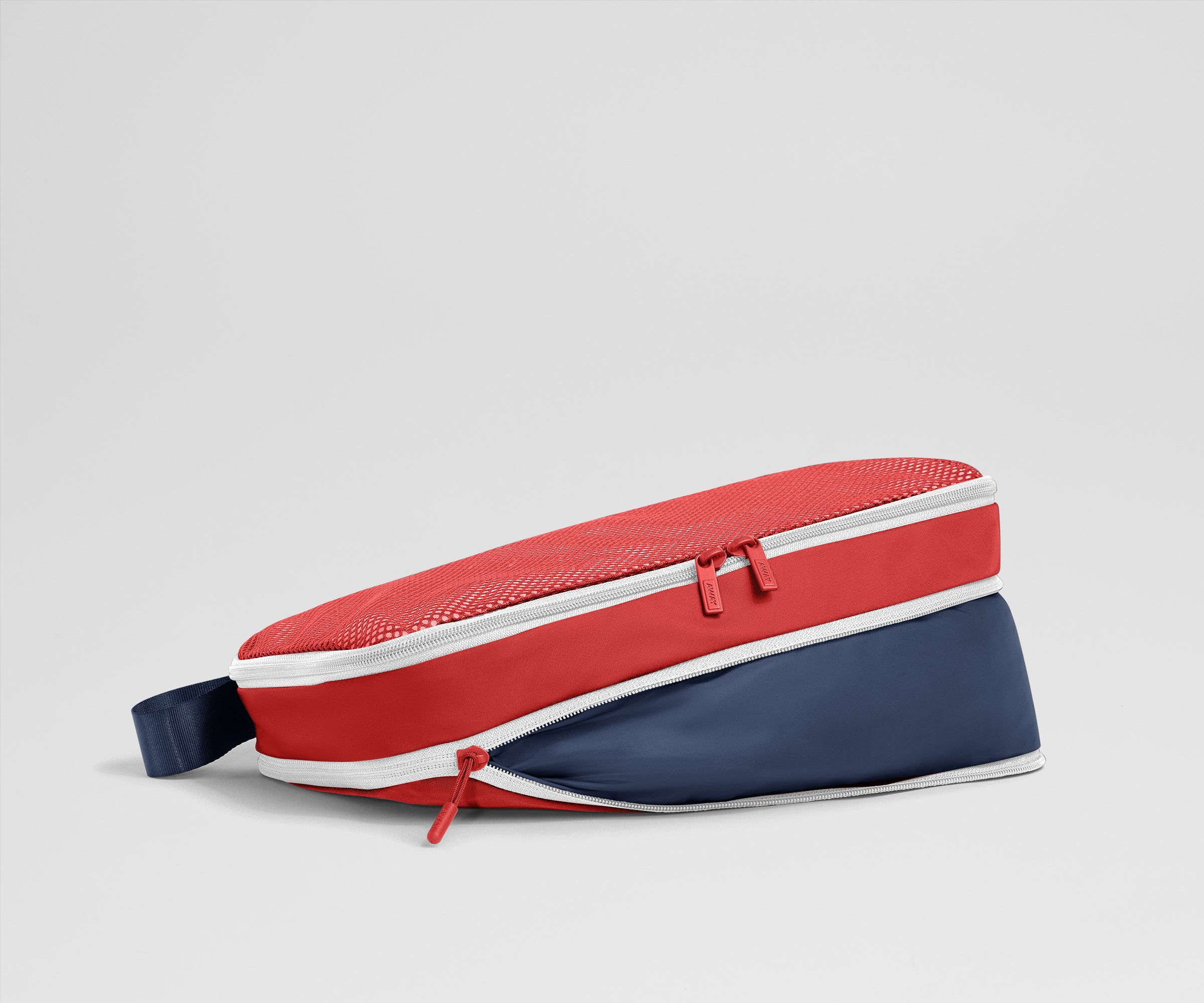 PDP_Summer_PackingCubes_Compression_Navy-Cherry_04.jpg